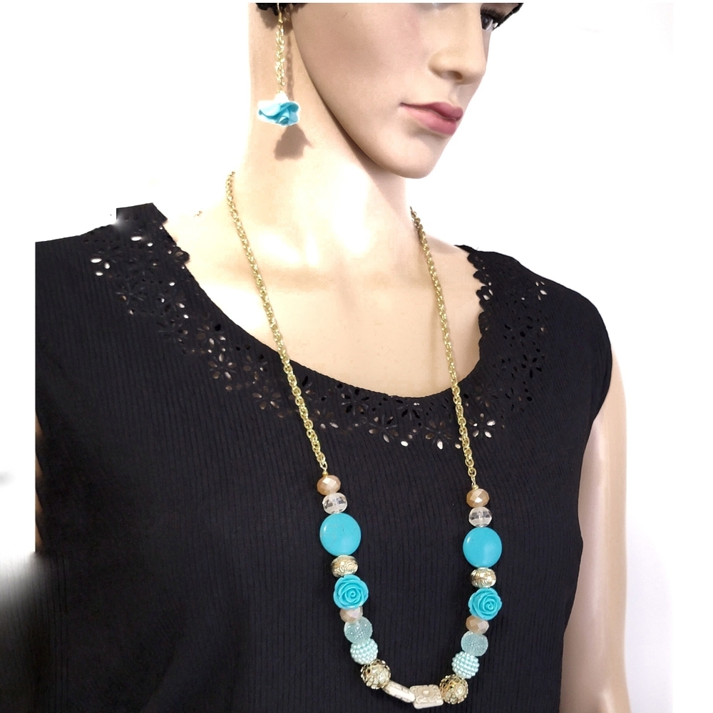 2472NE437 Handmade 2 Pc Turquoise & Gold Necklace Set